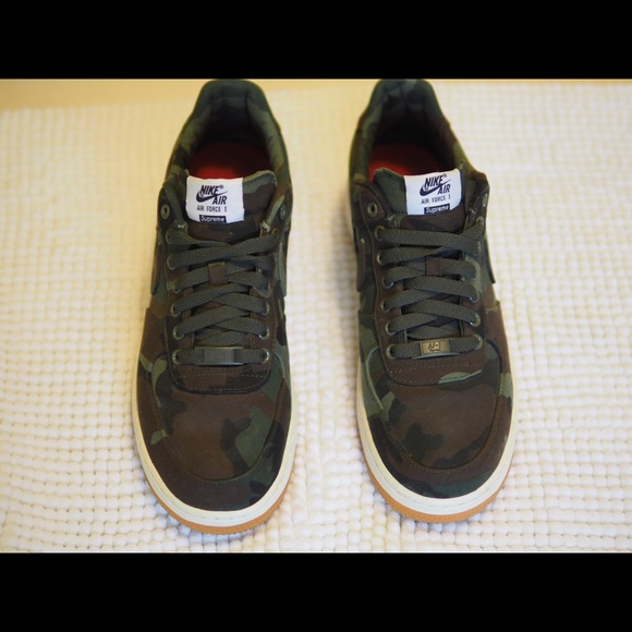 SUPREME x NIKE AF1 - Picture 5 of 6